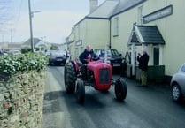 650 tractors in vintage rally pass through Hemyock