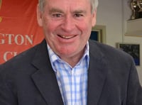 'Mr Cricket' announces he is stepping down