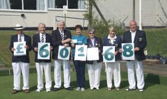 Bowlers raise money for Hospiscare