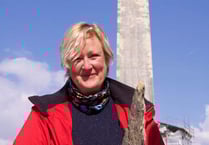 Monument champion to the air ambulance