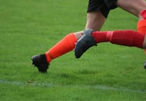 Legg looks for response following poor display
