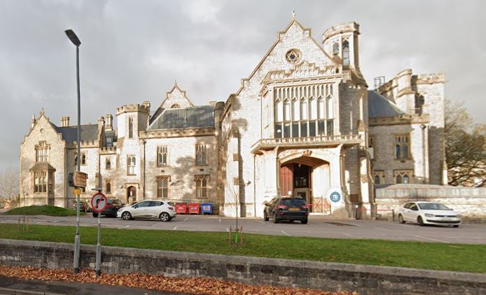 Wellington man fined for attempting to sexually communicate with child