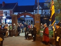 Alarm forces move of Queen’s one-minute silence