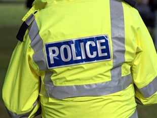 Eight arrested in county lines drug operation 