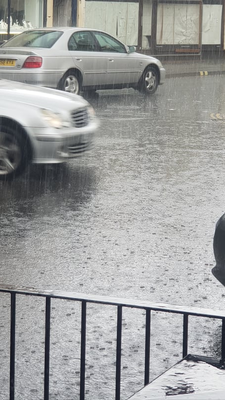 Drivers rain rainfall motorists