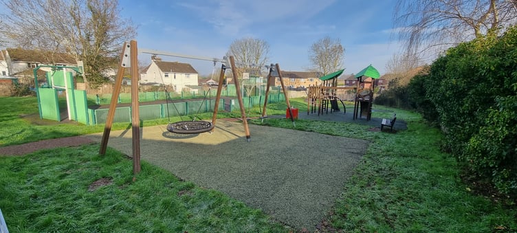 Wellington Town Council Tonedale play area refurbishment
