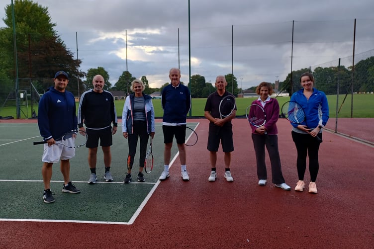Wellington Tennis Club coach Dan pictured at an improvers session