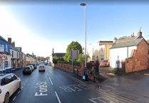 Burglars 'strike at Wellington homes in broad daylight'