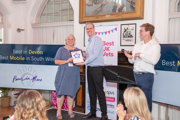 Paws in Peace's Kate Fairclough receives ger BestUKVets Awards 2023.