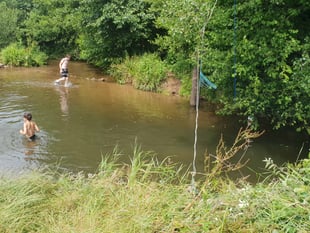 Talk on town’s waterways raises £750