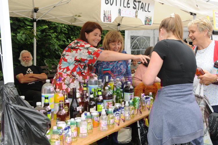 The Sampford Arundel fete will go ahead after being postponed for rain