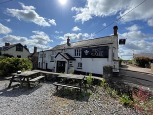 17th century inn goes to auction after community pub plans fail