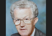 Former Kingsmead headteacher dies