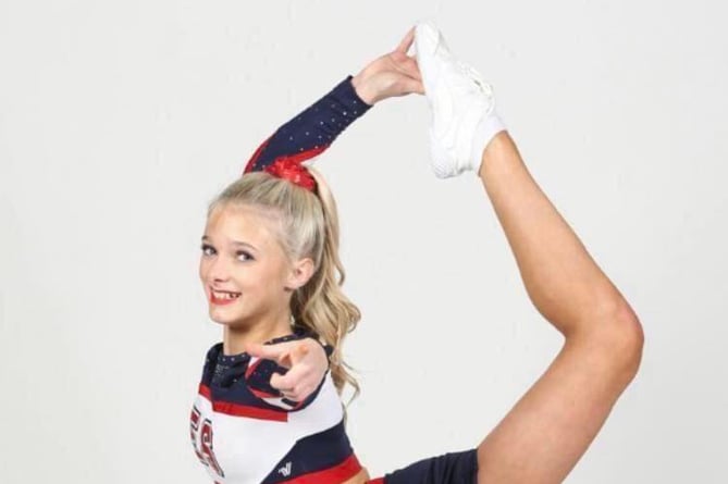 15-year-old Eva is now hoping to compete in a cheerleading competition in Florida