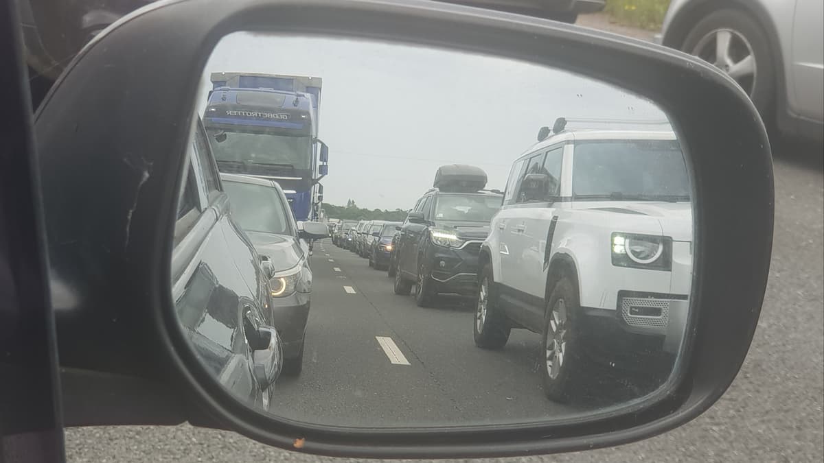 Man dies after being hit by lorry on M5 | wellington-today.co.uk