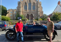 Wellington car comes home for its 100th birthday party 