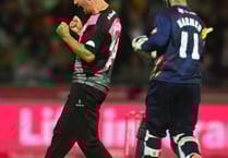 Somerset end season against Kent