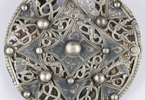 King Alfred-era brooch goes on show in museum
