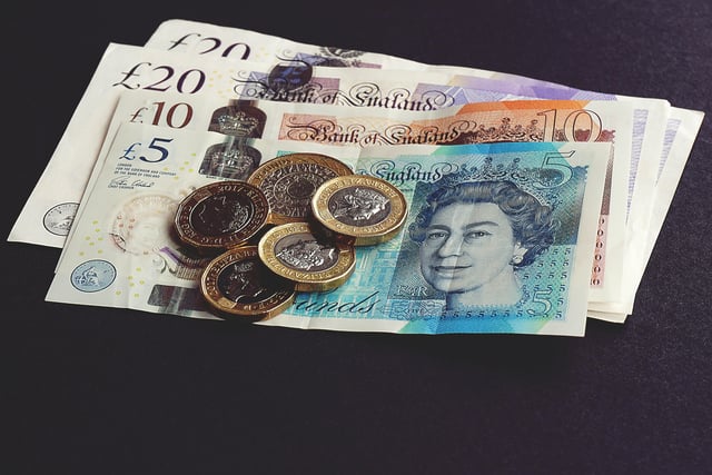 Large sum of money found in Wellington handed into police