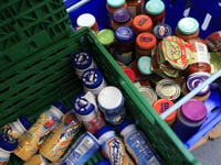 Fewer food parcels handed out in Somerset West and Taunton – despite record-breaking summer across England