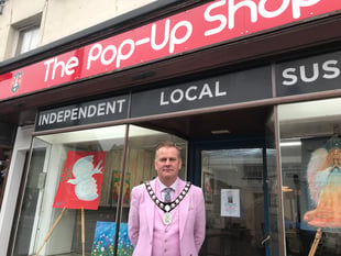 Mayor says pop in to Pop Up jumble sale