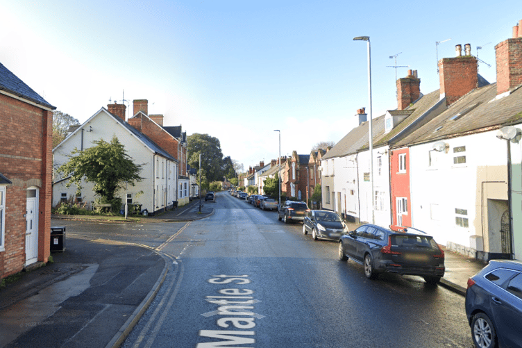 Motorists escaped injury after a two car collision in Mantle Street