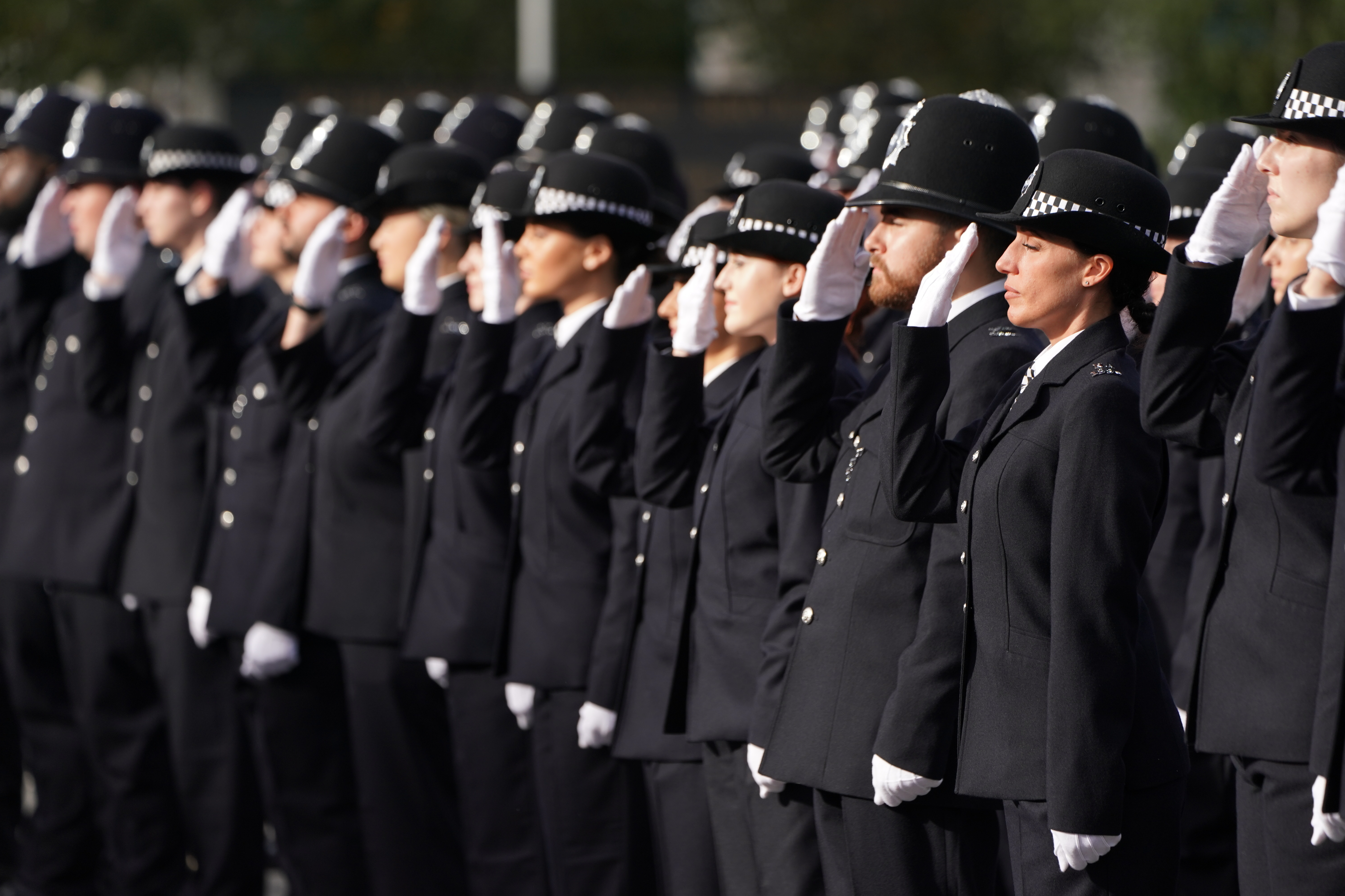 Fall in number of police officers in Avon and Somerset