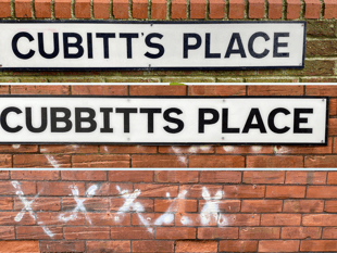 Two B or not two B?: misspelled Cubitt's Place sign removed