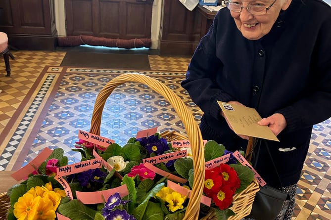 Nynehead Court resident receiving mother’s day flowering plants