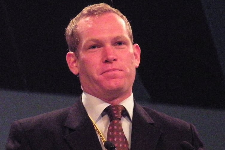 Former MP Jeremy Browne has visited the constituency to back the Lib Dem campaign