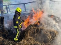 Fire fighters tackle barn blaze 
