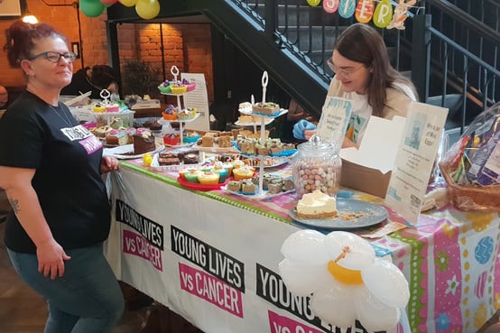 Kirsty Allen (right) thanked pub goers for supporting the charity cake sale