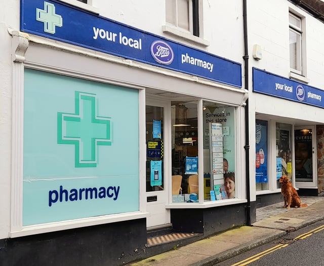 High-street pharmacy issue emergency recall for paracetamol