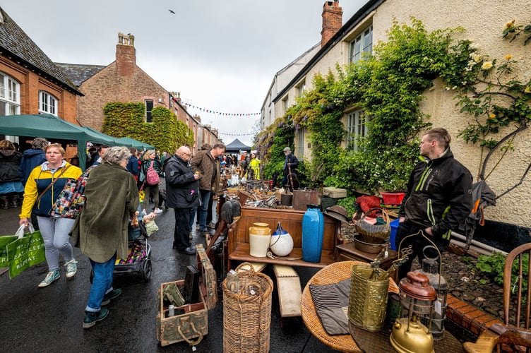 Milverton street fair