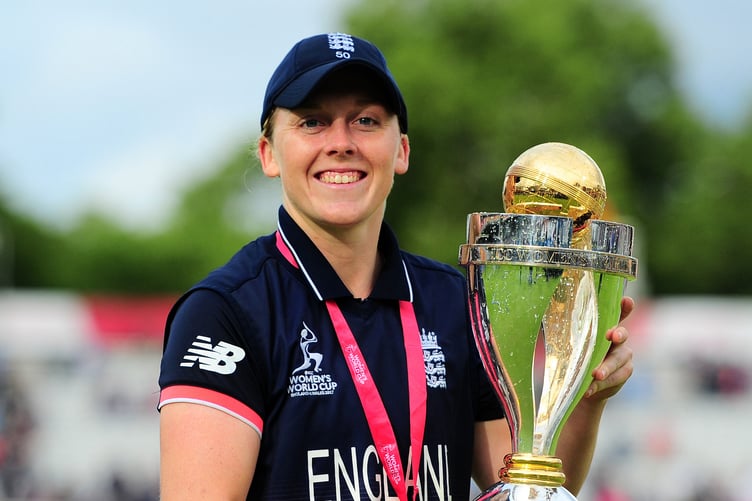 Somerset 'sign up' Knight