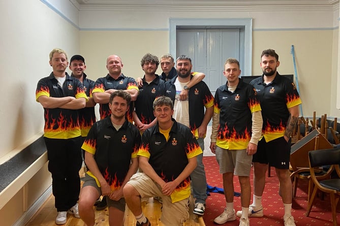 Here 4 the Beer, modelling their new team shirts, back left to right: Will Brewer, Fin Jennings, Ollie Price, Ross Cobley, Ben Wyeth, Elliott Broom, Jimmy Cooper, Adam Morgan; front: Ben Price, Jack Dyson.