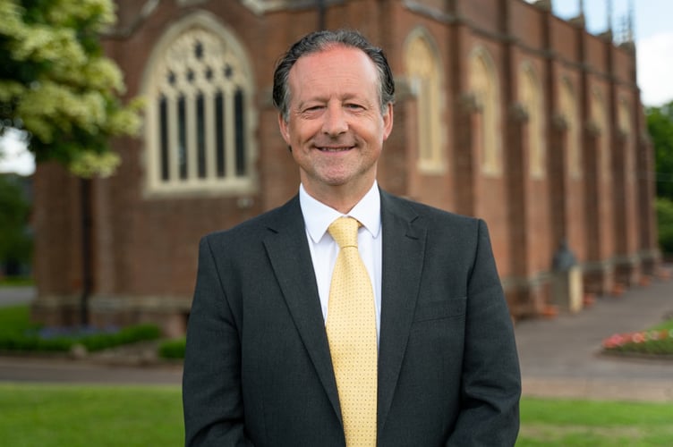 Roger Hitchin