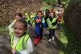 Teacher runs London Marathon and inspires primary school pupils
