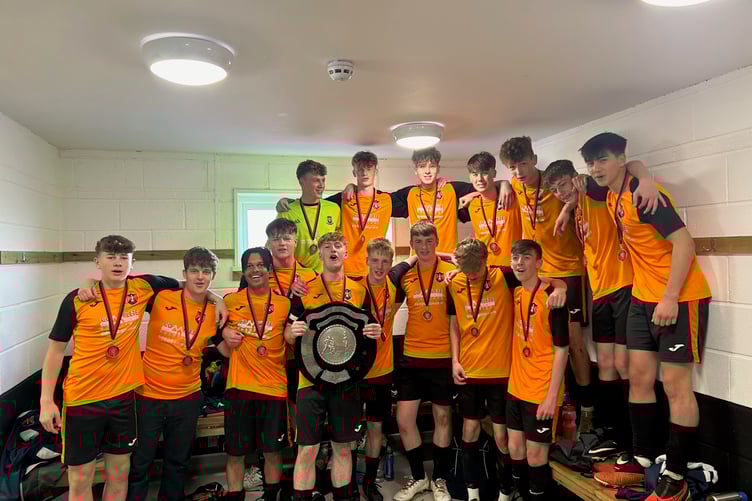 Wellington celebrate winning Somerset Shield