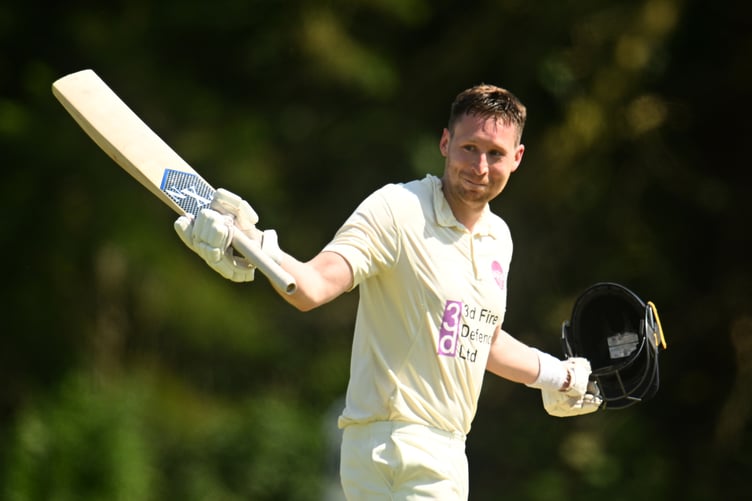 Alex Sparks - scored 52