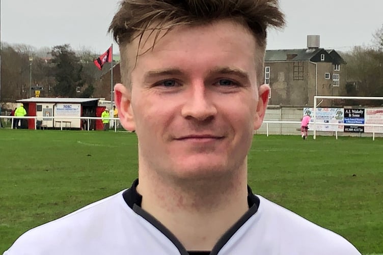 Quick rejoins Wellington