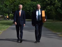 Lib Dem leader Sir Ed visits constituency