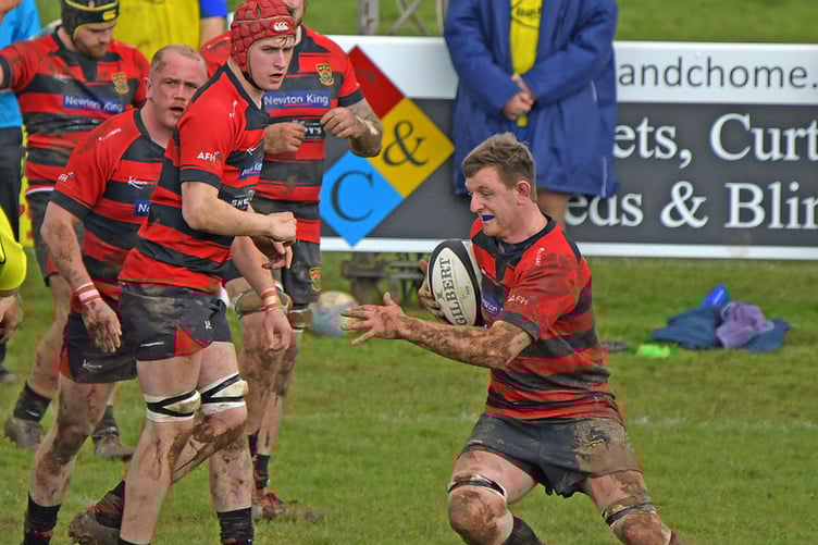 Danny Lee will skipper Wellington again this season