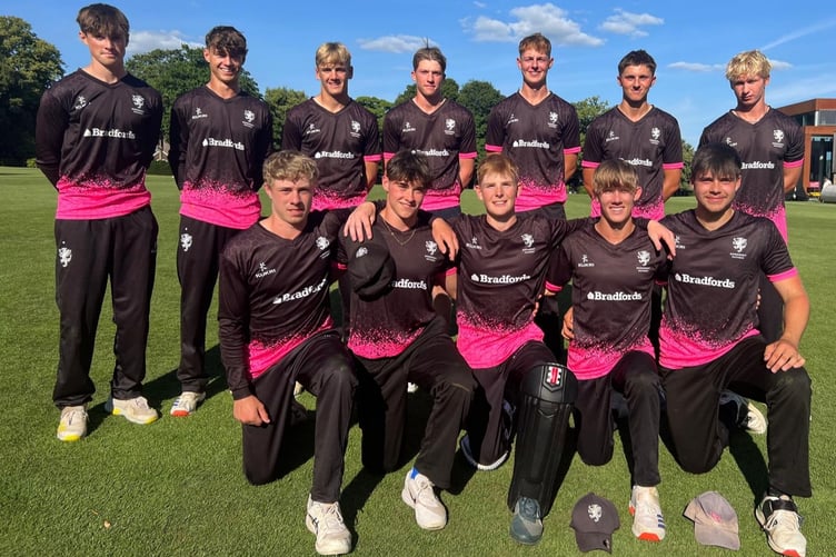 Somerset Under 18 Boys who beat Hampshire, back left to right: Alfie Moloney, Kian Roberts, Lachlan Rice, Finn Kelsey,  Jamie Oborne, James Theedom, Fin Hill; front: Ben Mason,   Seb Linnitt, Thomas Rew (C), Oscar Coleman, James Matravers .