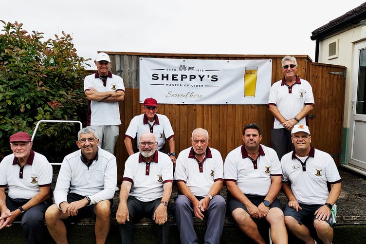 Back row, left to right: Julian Street, Graham Brown,                                                 Mike Groves; front: Nick Channon,  Phil Ellis, Eddie Dilley, Paul Kelly, Darren Sparks, Jay Merrell,