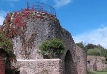 Hemyock Castle offers bank holiday open days at 1980s prices