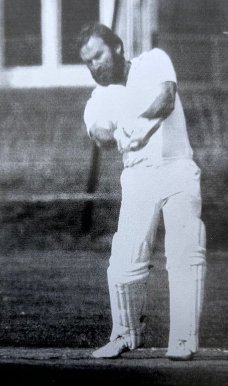 Ray Windsor - hit one ball onto Sidmouth beach!