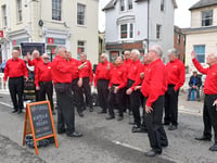 All-male acapella group to host “free” singing course