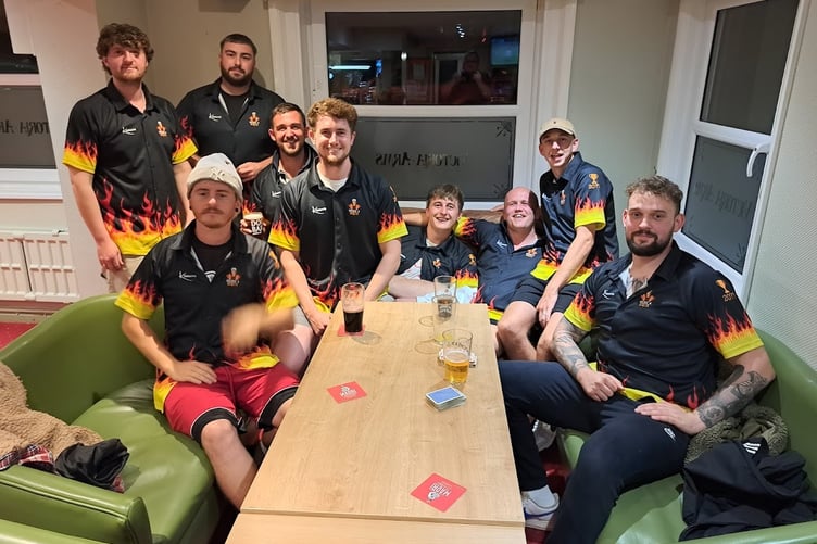 Here 4 the Beer, back left to right: Ross Cobley, Elliott Broom, Fin Jennings, Ben Price, Jack Dyson, Ollie Price, Jimmy Cooper; front: Will Brewer, Adam Morgan