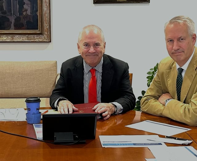MPs meet with Minister for rail to press the case for two new stations